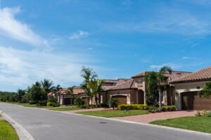 Vinhomes Green City Long An: Tiến Độ Tháng 7/2026 2 Vinhomes Green City Long An khu đô thị xanh giáp ranh TP.HCM 2026
