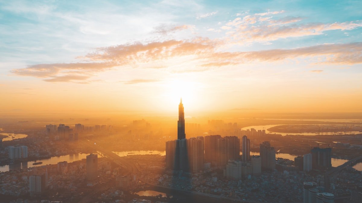 Skyline TP.HCM nơi có nhiều dự án bán nhà cho người nước ngoài