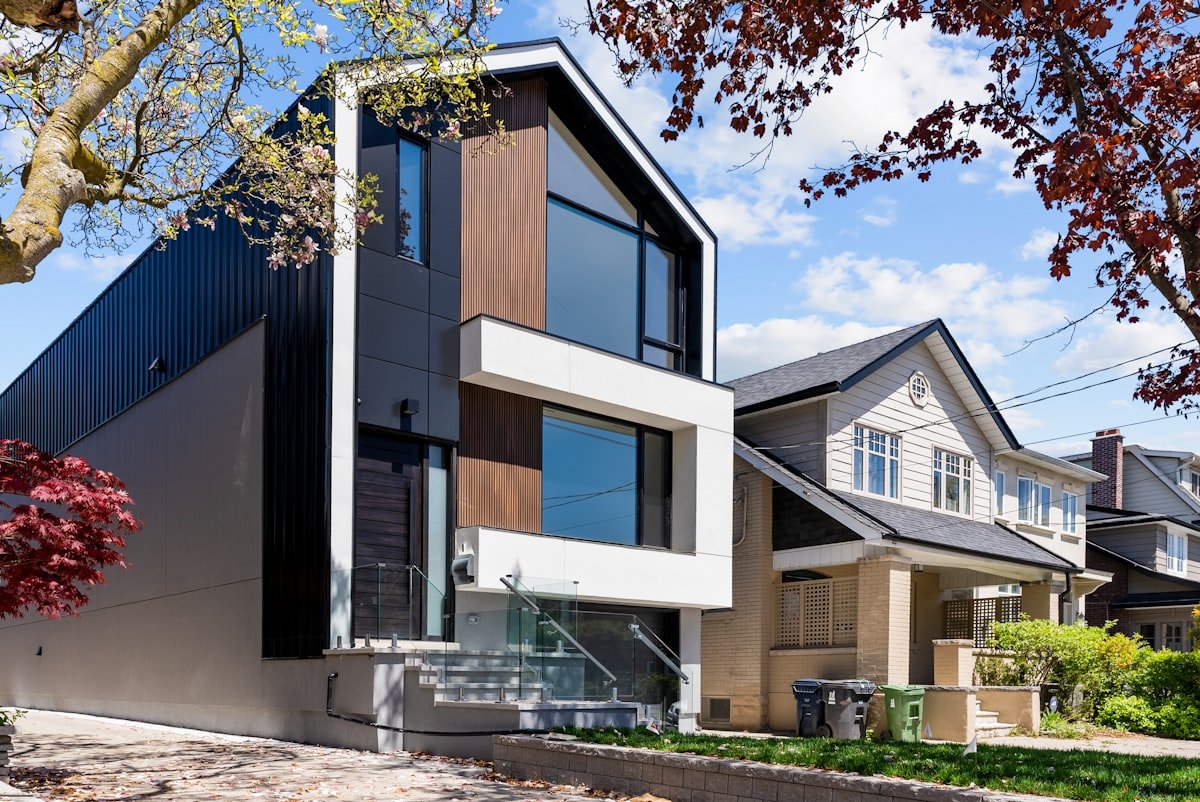 Nhà phố Vinhomes Green Paradise Cần Giờ hoàn thiện mặt ngoài